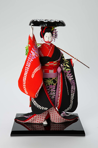 photo of Ishō Ningyō: Fuji Musume (Wisteria maiden)