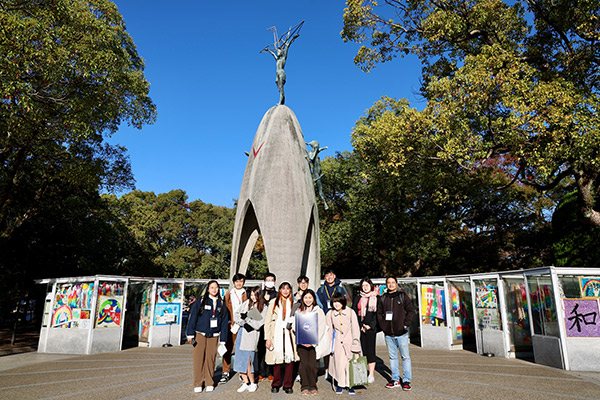 広島訪問の写真