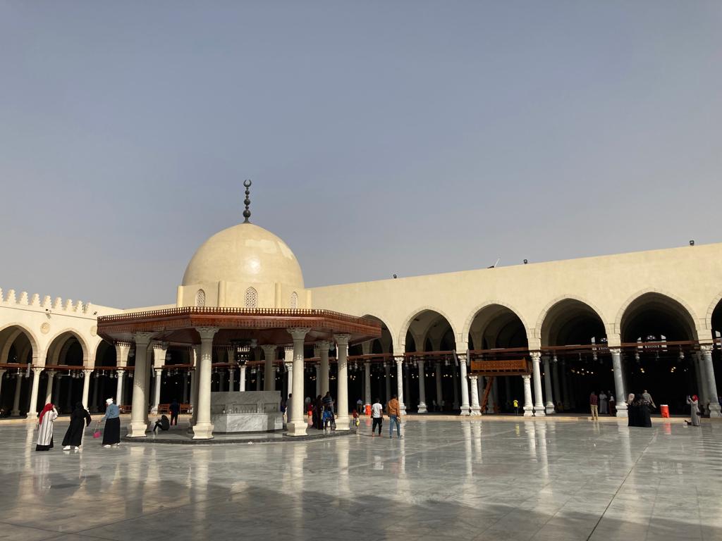 アムル・イブン・アル＝モスクの写真