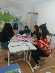 Picture of students making cherry blossom branches at Yaşam Tasarım Secondary School