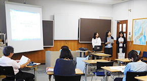 平成29年度海外日本語教師プロジェクト型研修　研修参加者紹介最終報告会の写真