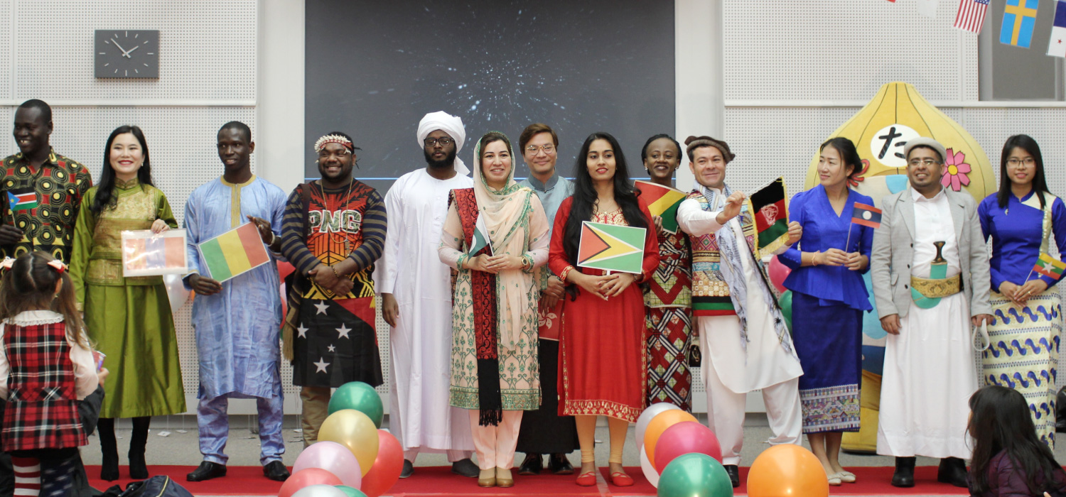 Group photo of Japanese learners