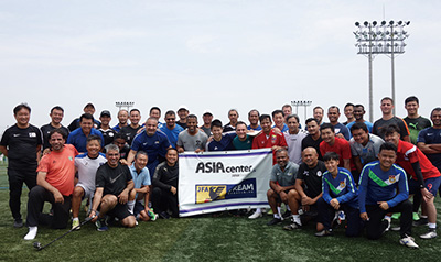 Photo of participants of the international coaching course, a collaborative project with the JFA