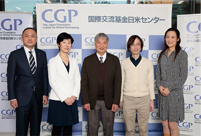 Photo of the participants of roundtable discussion at the Japan Foundation Headquarters