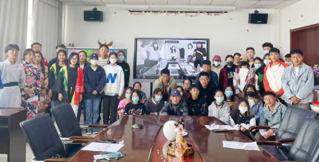 Photo of University Student Exchange Program by Zhaojiao (Showa Women's University) and Xining Center for “Face-to-Face Exchanges,” Spring 2022