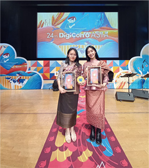 Photo of the top two creators in the qualifying round of the 24th DigiCon6 ASIA contest in Laos