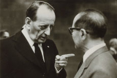 Andre Malraux, former Minister of Culture in France invited under the Japan Foundation Fellowship Extraordinary program (1974)