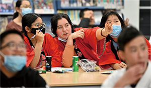 日本についての知識を競う中学生向けトリビアクイズ大会（ニュージーランド）の写真