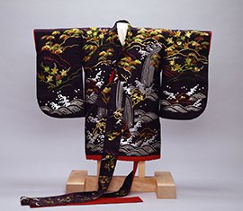 Garment with Waterfall Pattern (Long-sleeved Kimono)