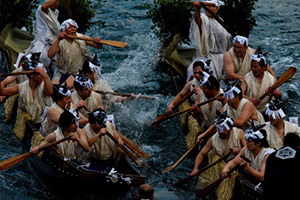 >Photo: Morotabune Shinto ritual