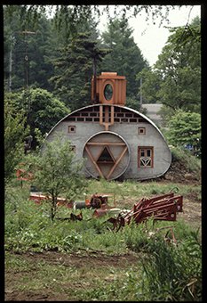 石山修武の建築の画像