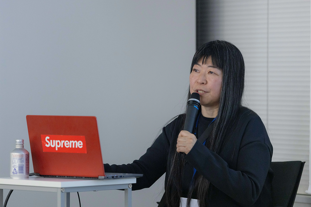 マイクを手に話す森山氏