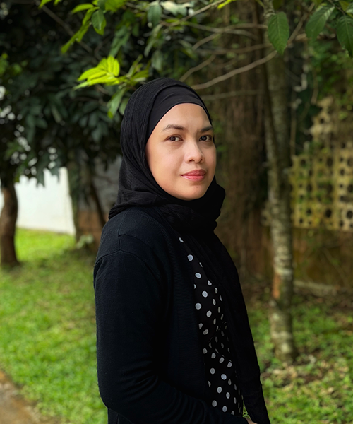 portrait of HIDAYATI Farah