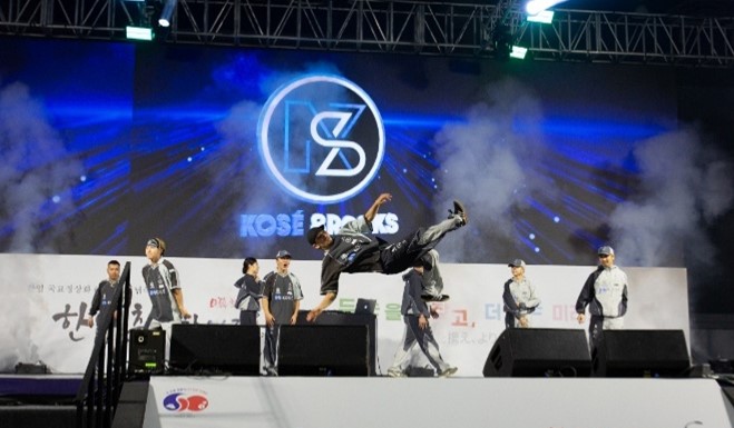 ブレイキンチームKOSÉ 8ROCKSのダンス公演