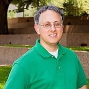 Michael Strausz氏のポートレート