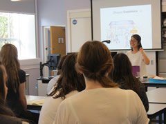 Photograph of a scene from a visiting Japanese-language class held in Scotland