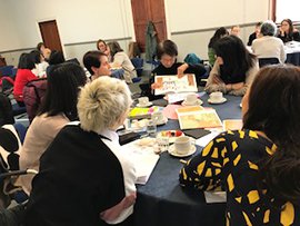 教師研修会「Active learning workshop」の様子の写真1