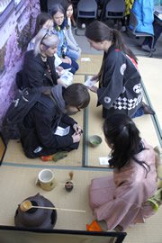 Picture of a tea sharing party during the Cherry Blossom Festival